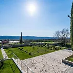 Villa Agave